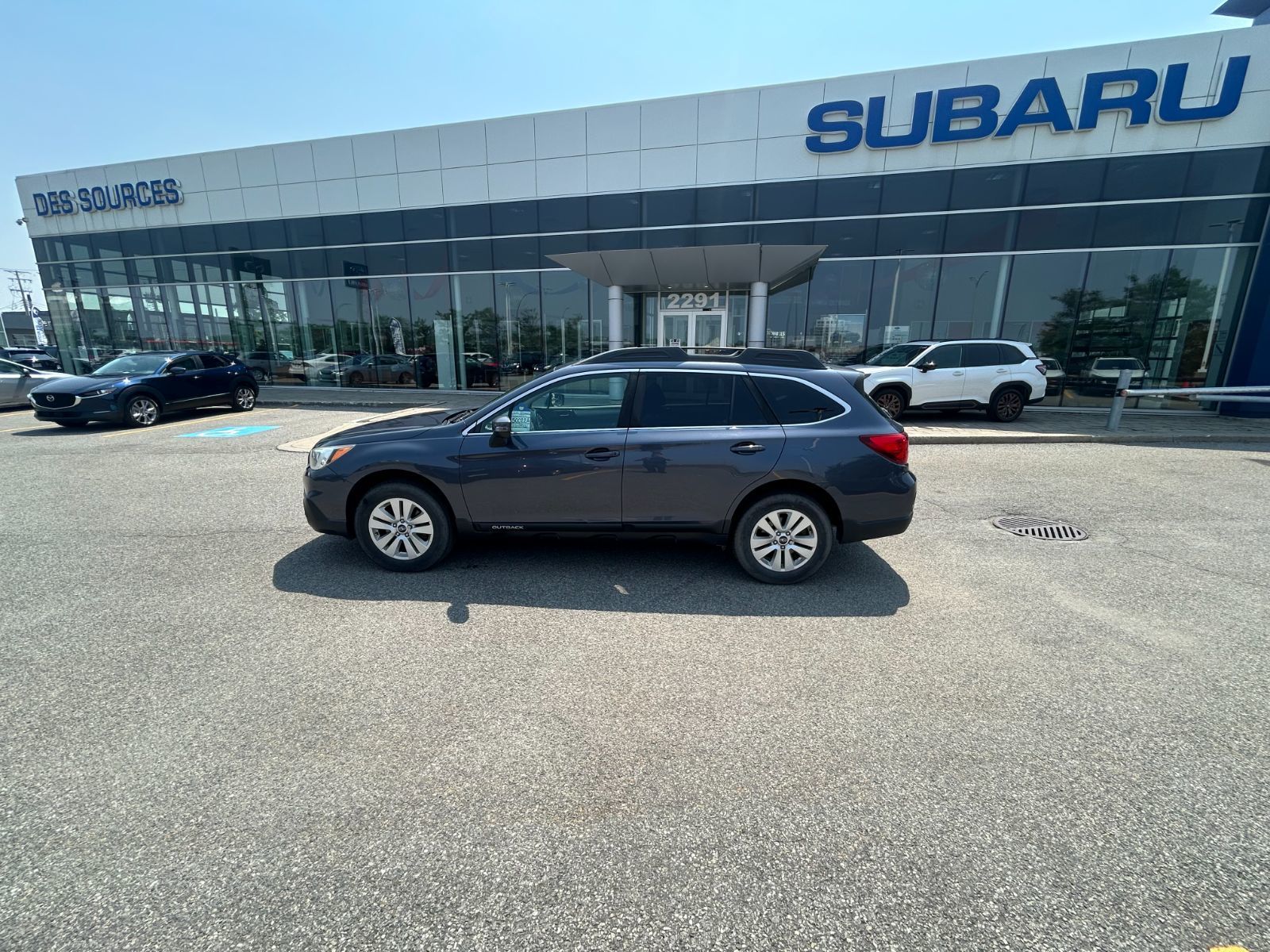 Subaru Outback  2017 à Dorval, Québec