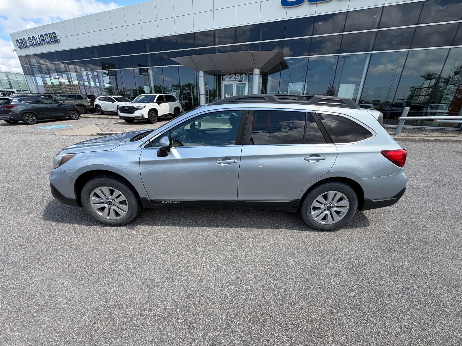 Subaru Outback  2018