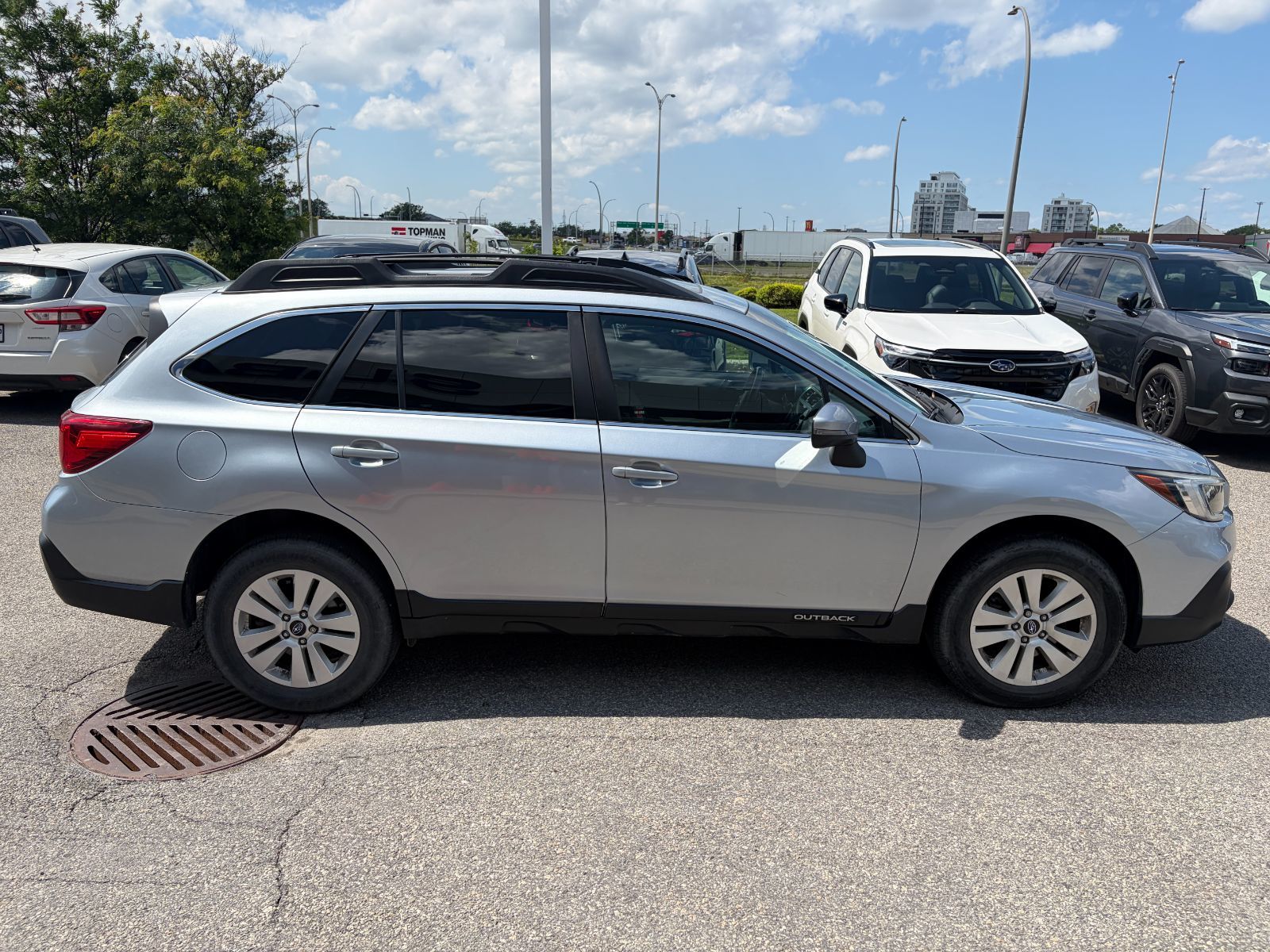 Subaru Outback  2018