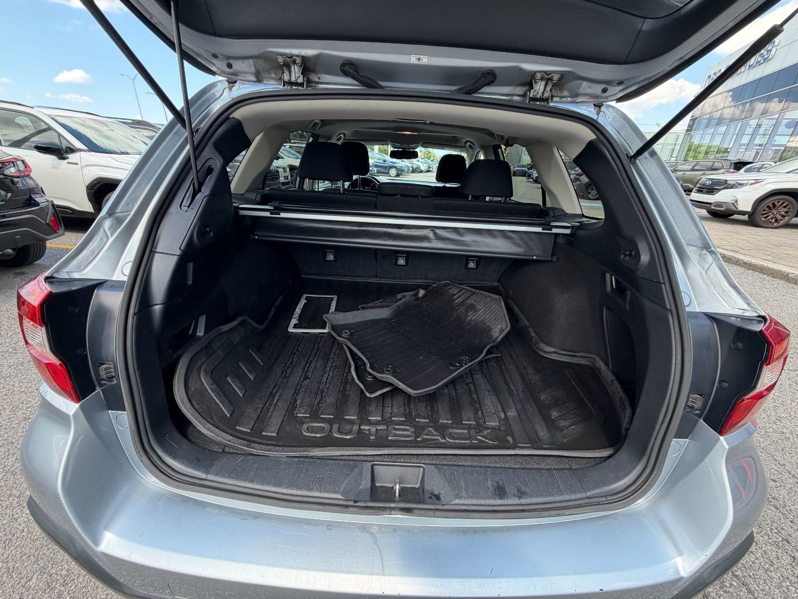 Subaru Outback  2018