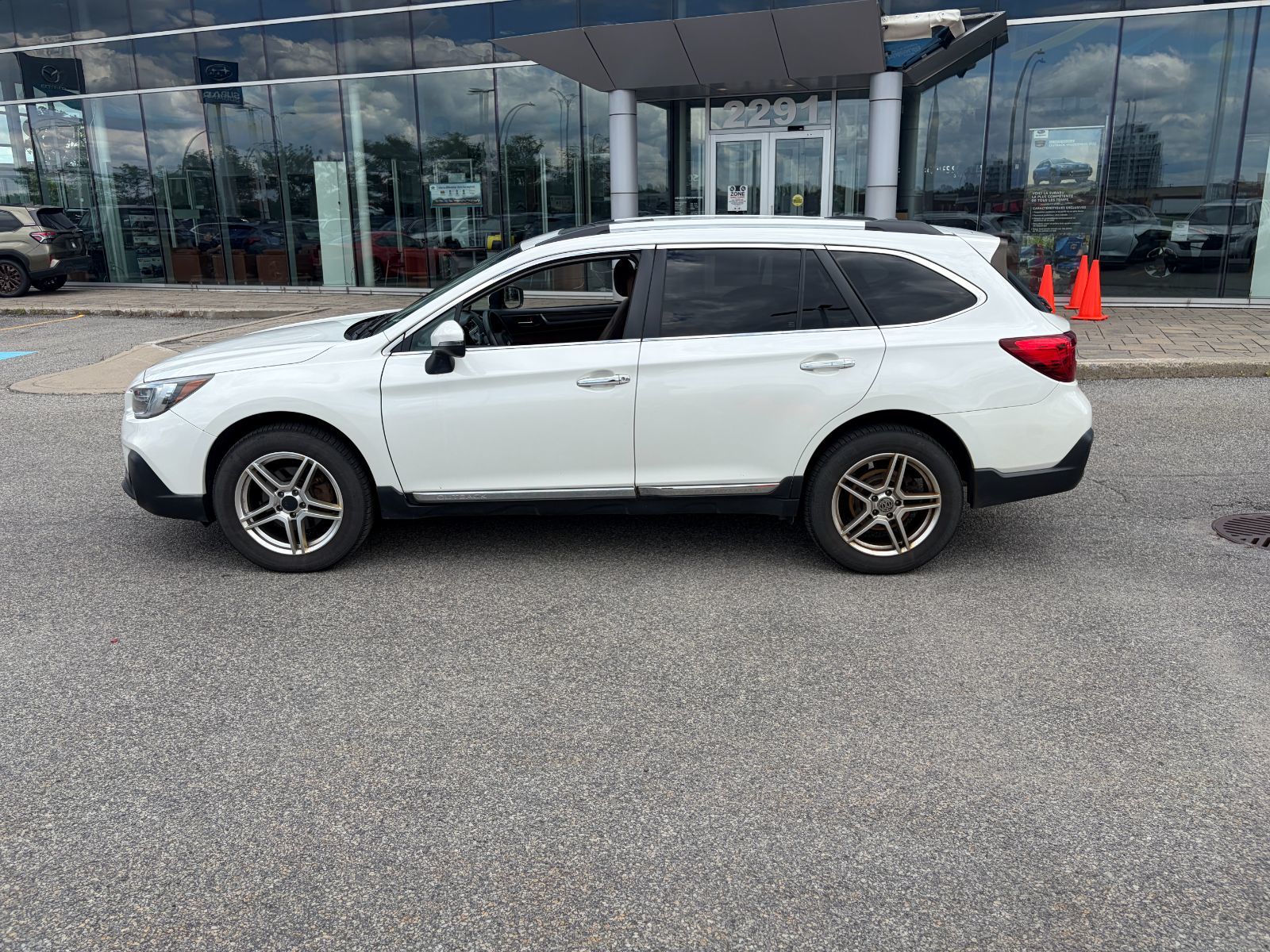 Subaru Outback  2018