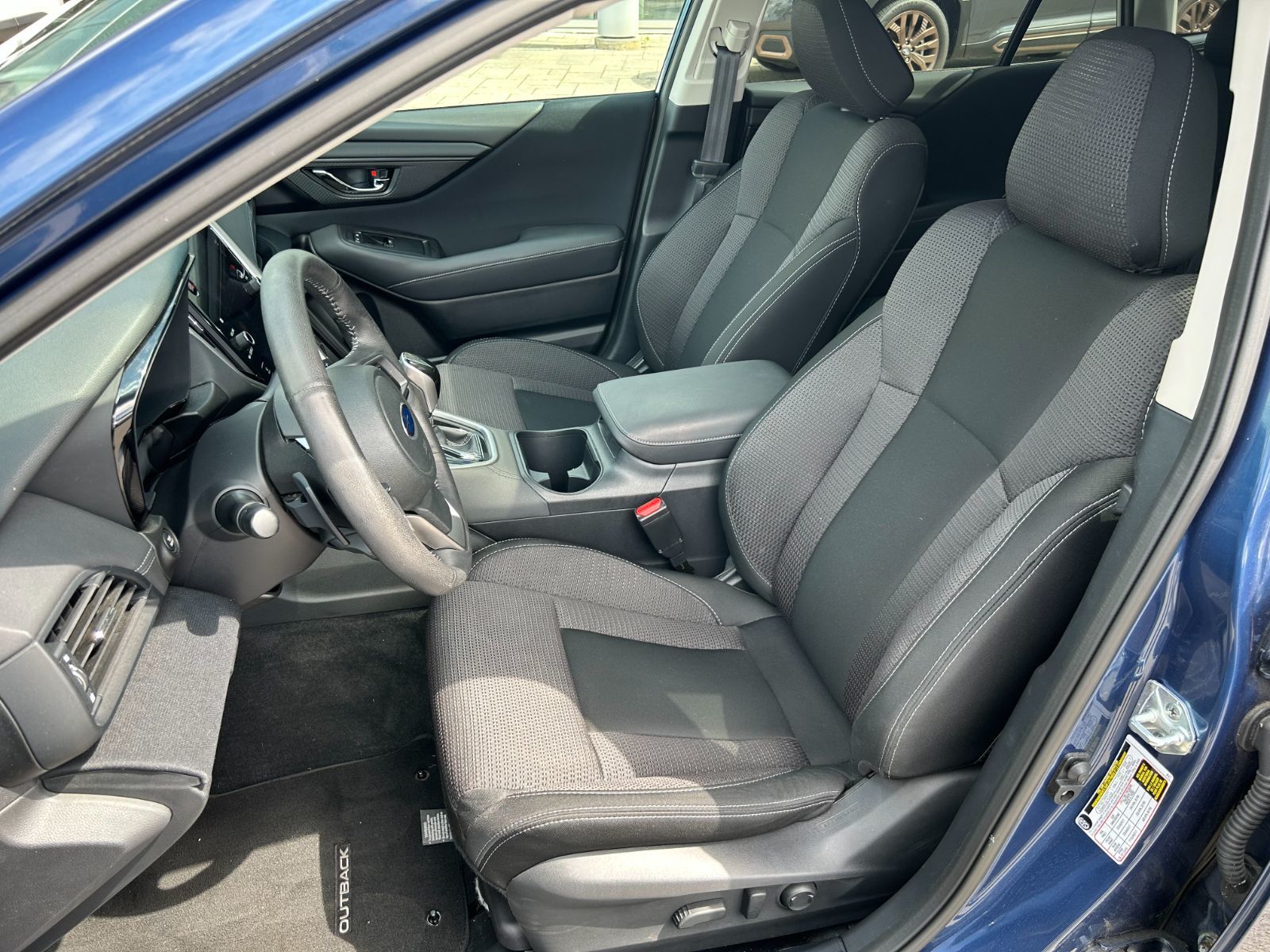 Subaru Outback  2022 à Dorval, Québec