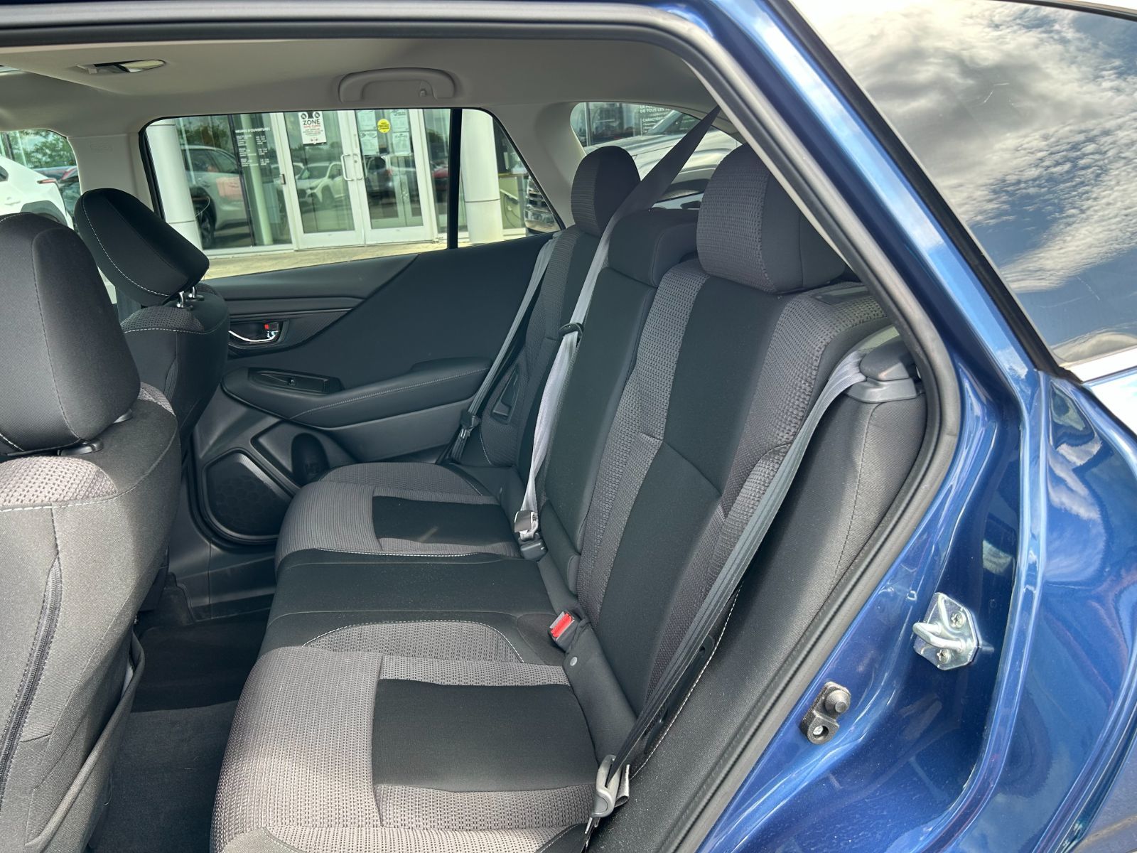 Subaru Outback  2022 à Dorval, Québec