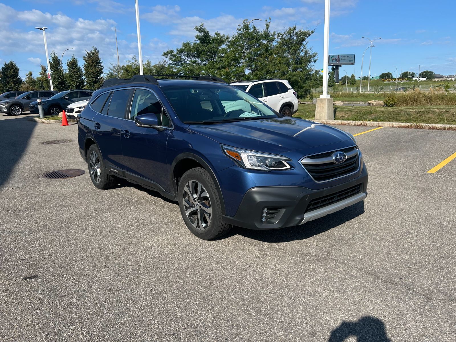 Subaru Outback  2022 à Dorval, Québec