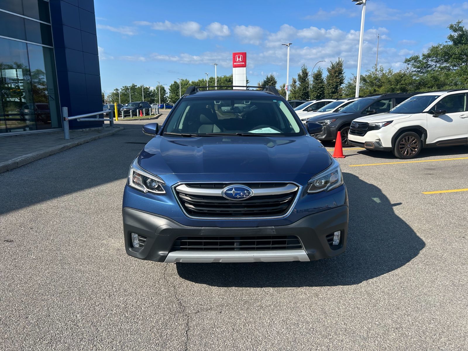 Subaru Outback  2022 à Dorval, Québec