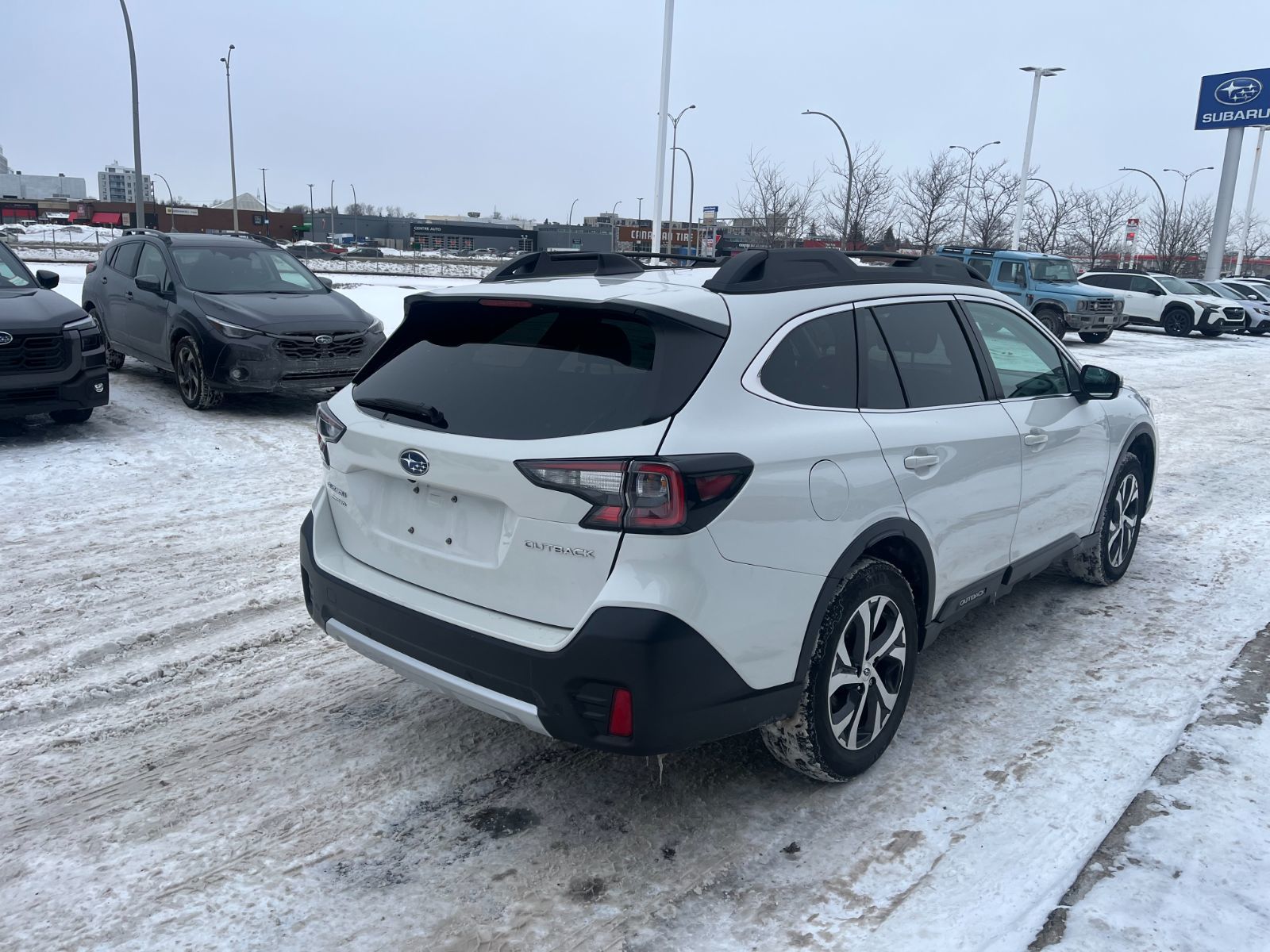 Subaru Outback  2022