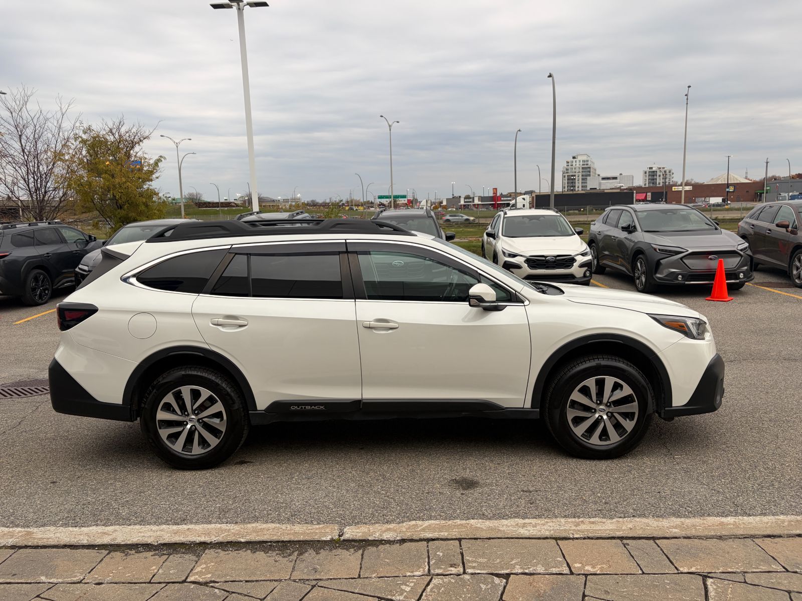 Subaru Outback  2022
