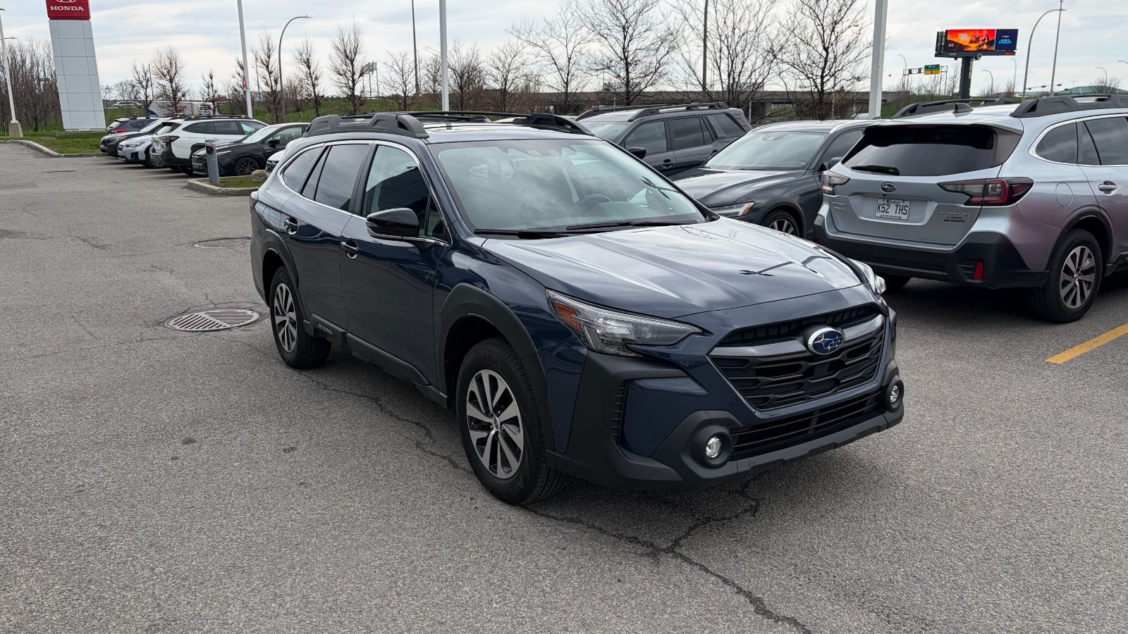 Subaru Outback  2023