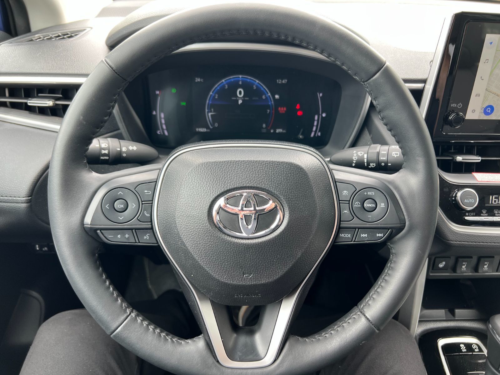 Toyota COROLLA CROSS  2024 à Dorval, Québec