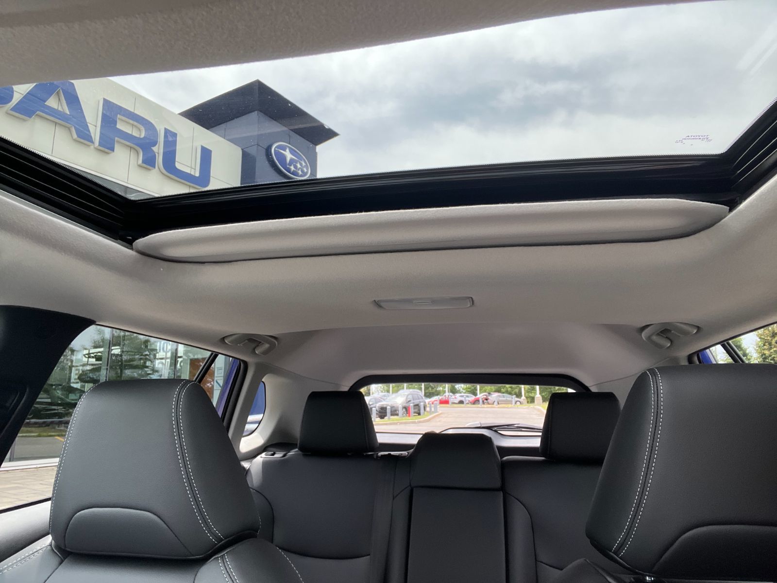 Toyota COROLLA CROSS  2024 à Dorval, Québec