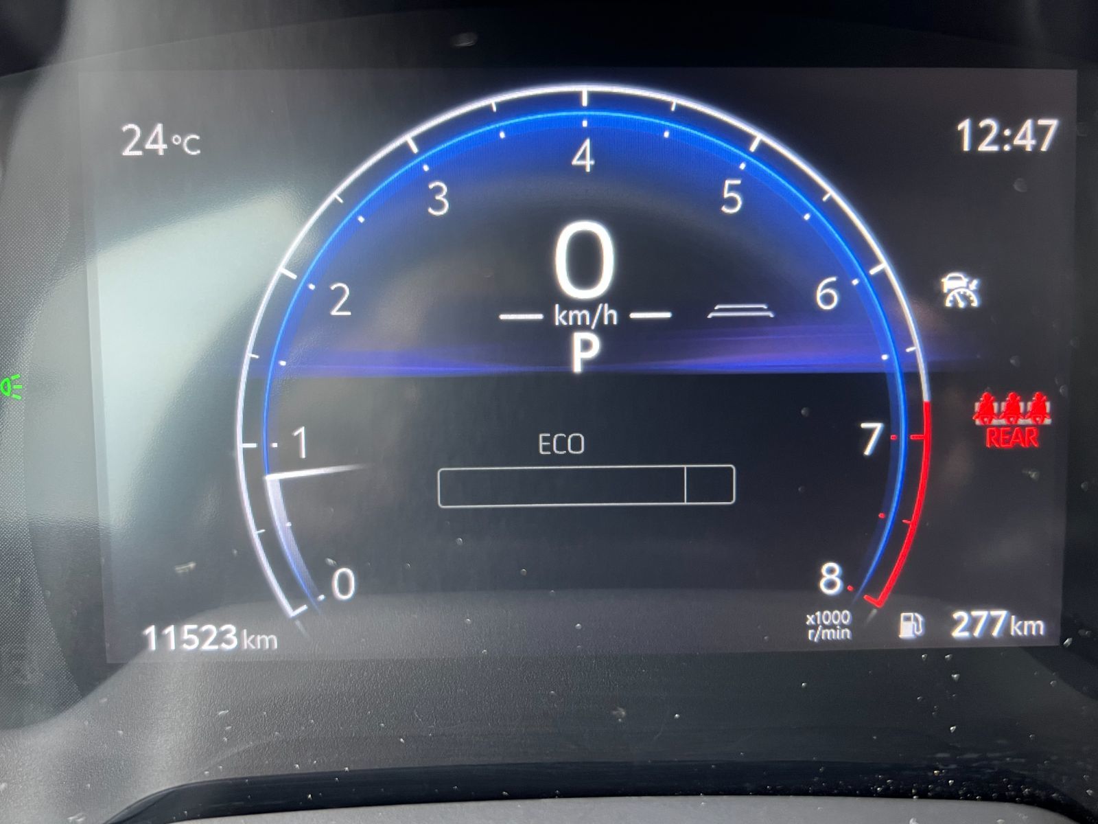 Toyota COROLLA CROSS  2024 à Dorval, Québec