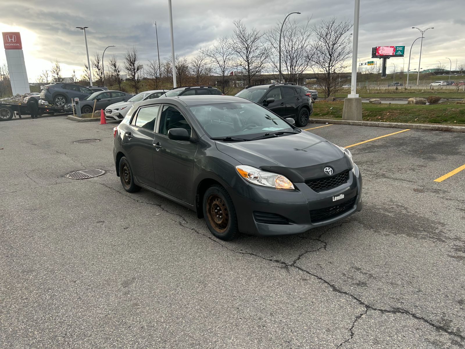 Toyota Matrix  2011 à Dorval, Québec