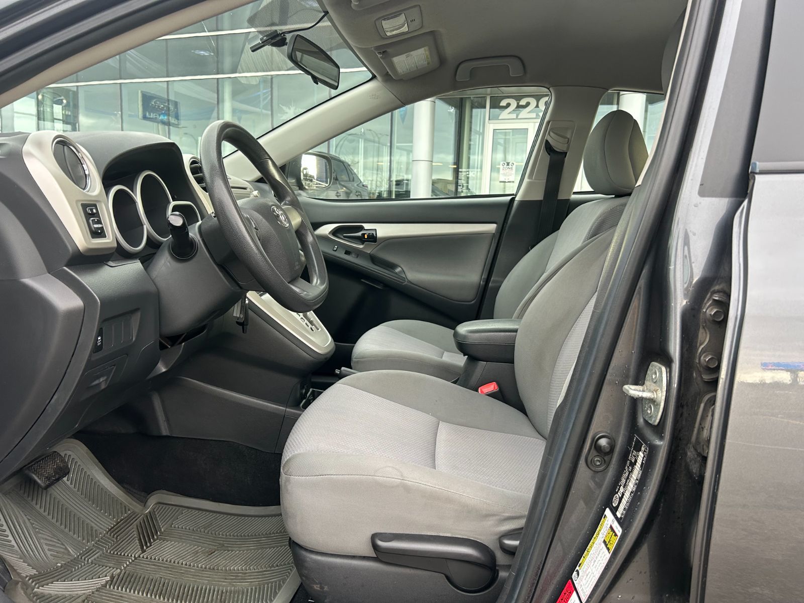 Toyota Matrix  2011 à Dorval, Québec