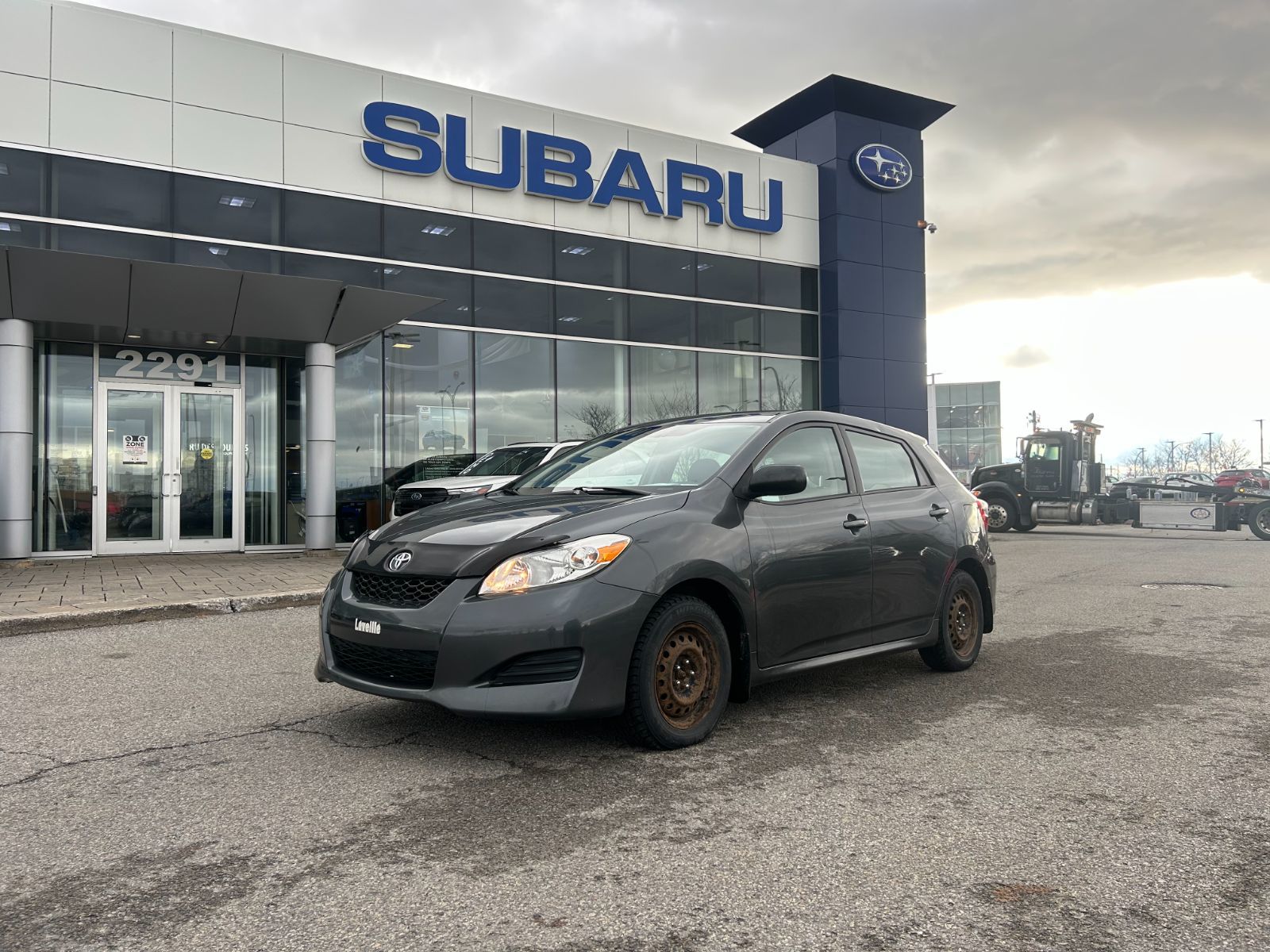 Toyota Matrix  2011 à Dorval, Québec