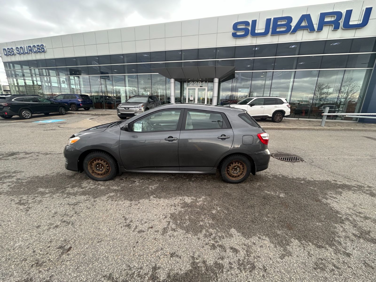 Toyota Matrix  2011 à Dorval, Québec