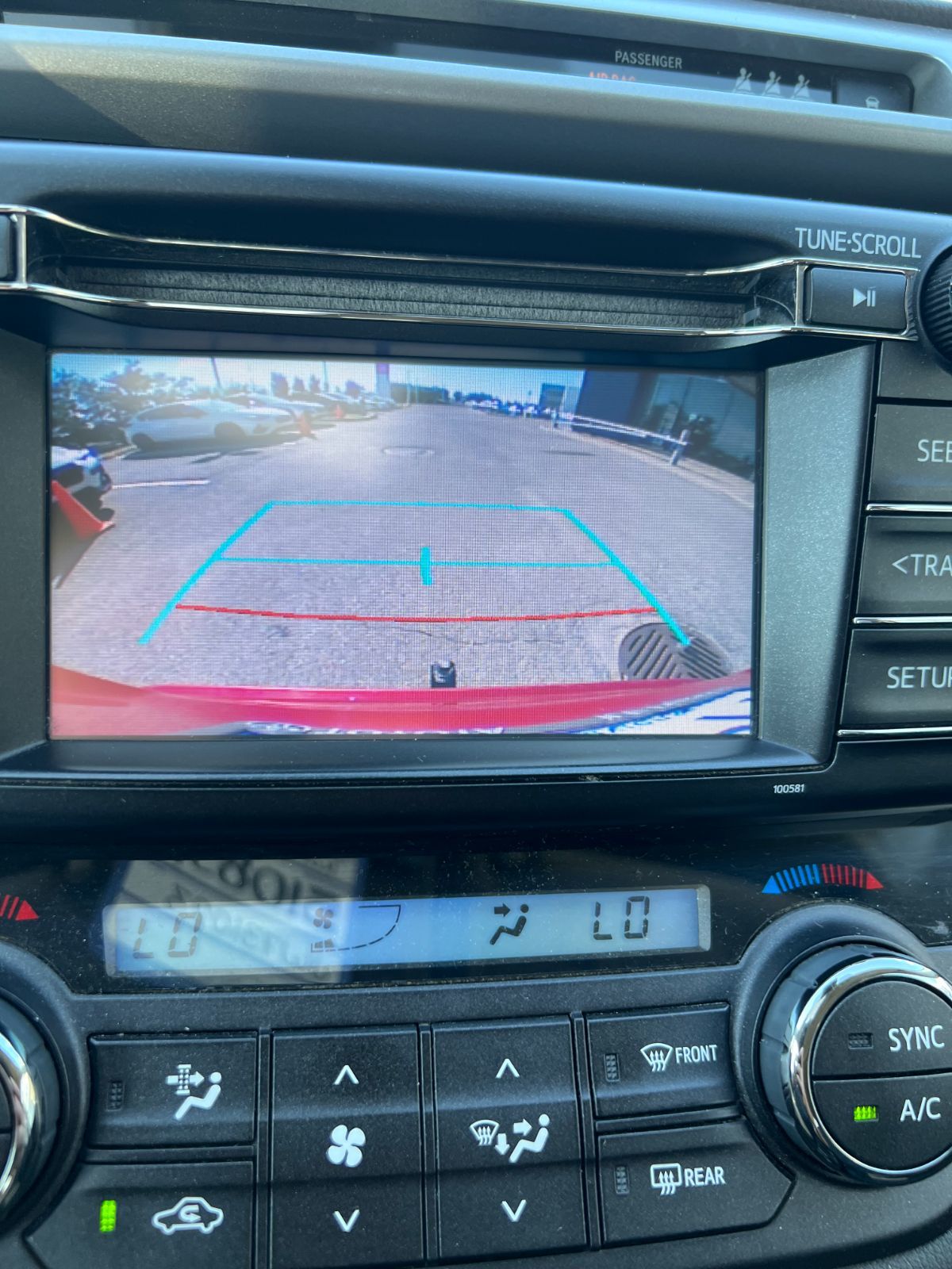 2018 Toyota RAV4 in Dorval, Quebec