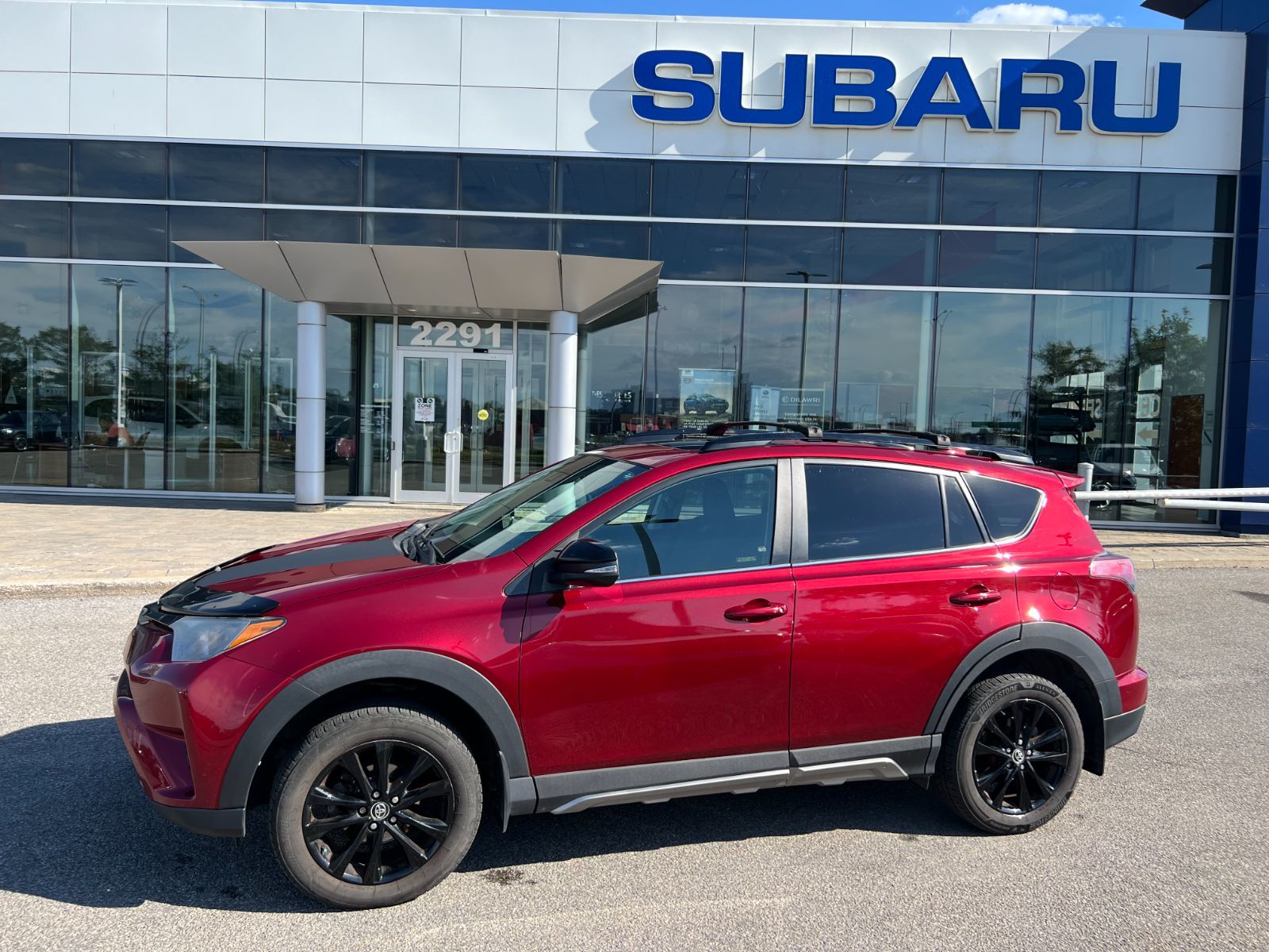 2018 Toyota RAV4 in Dorval, Quebec