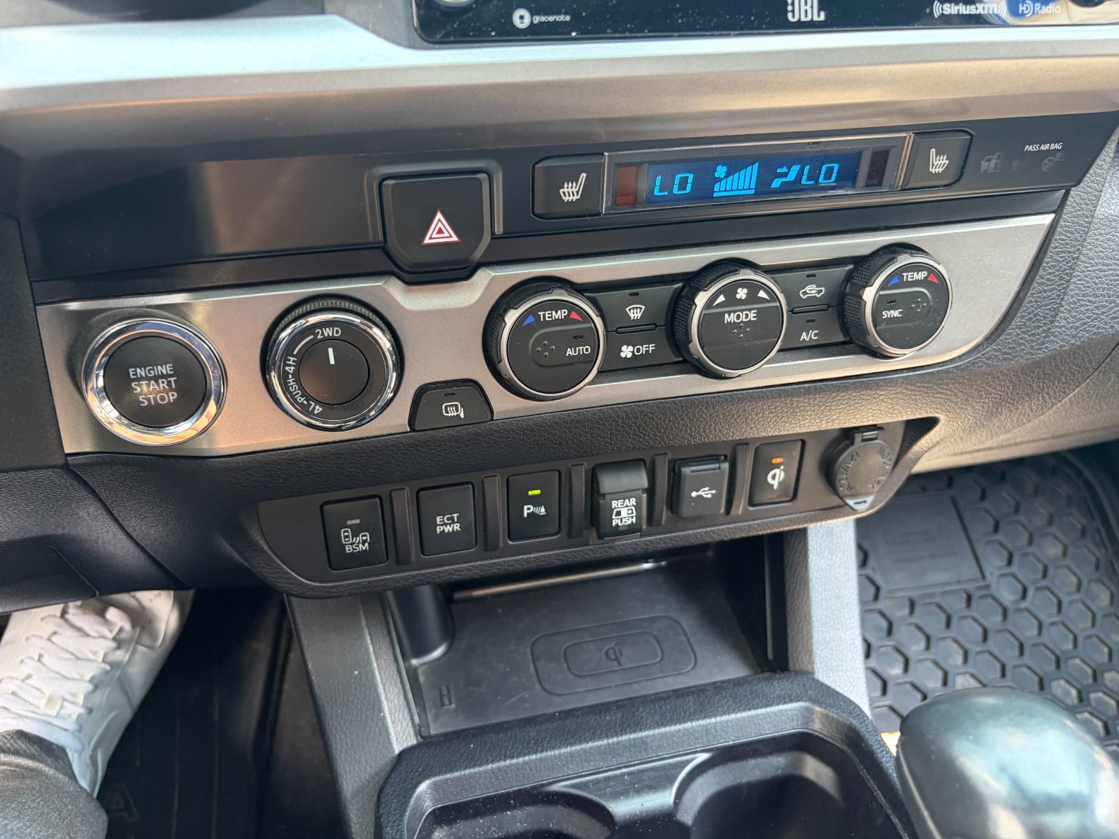 Toyota Tacoma  2021