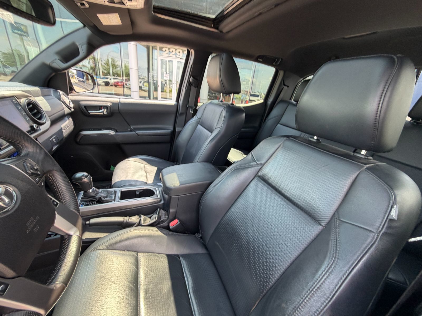 Toyota Tacoma  2021