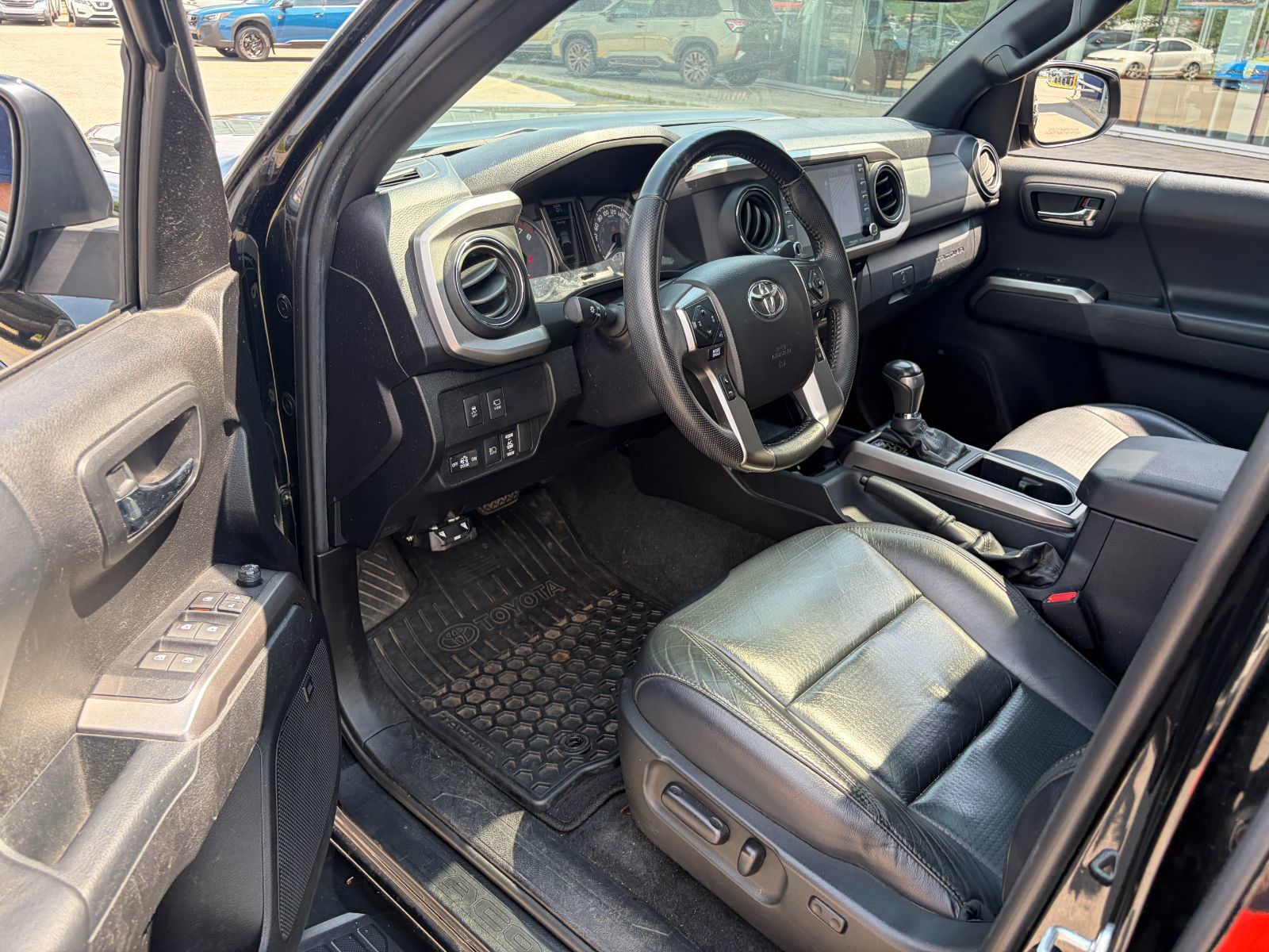 Toyota Tacoma  2021