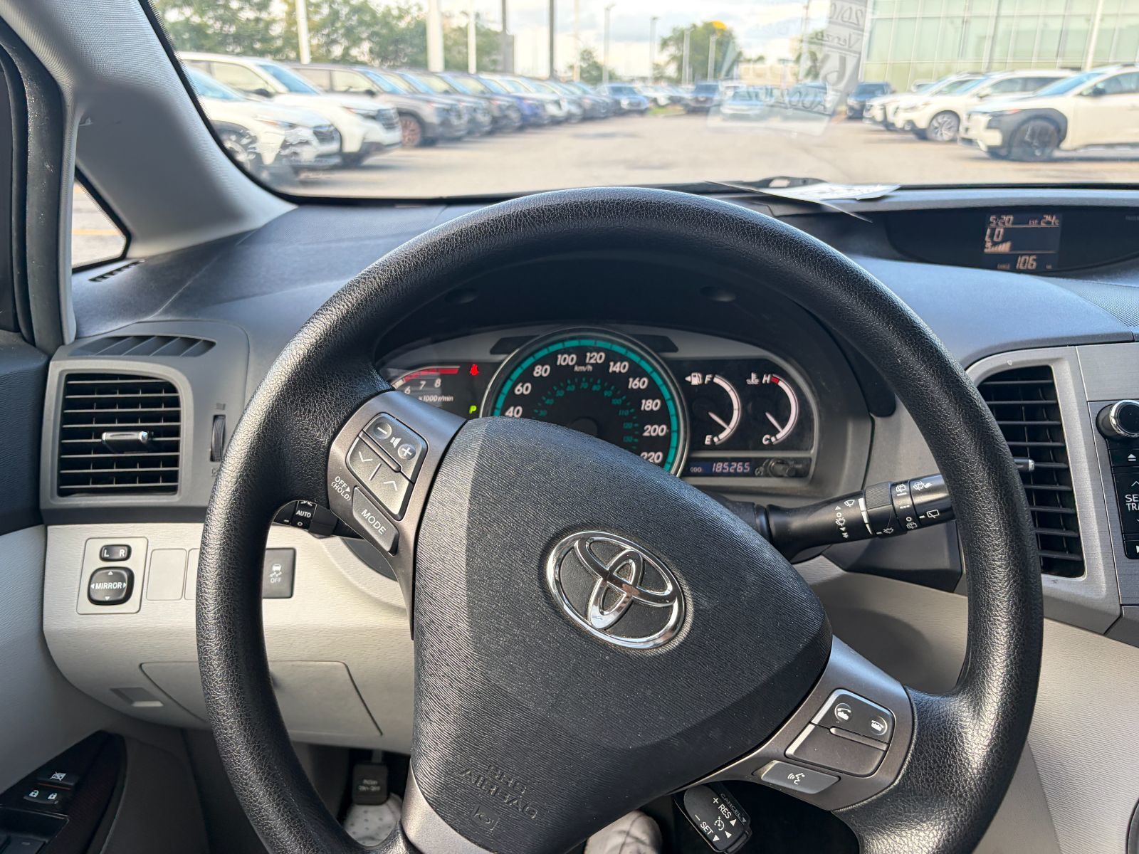 Toyota Venza  2010 à Dorval, Québec