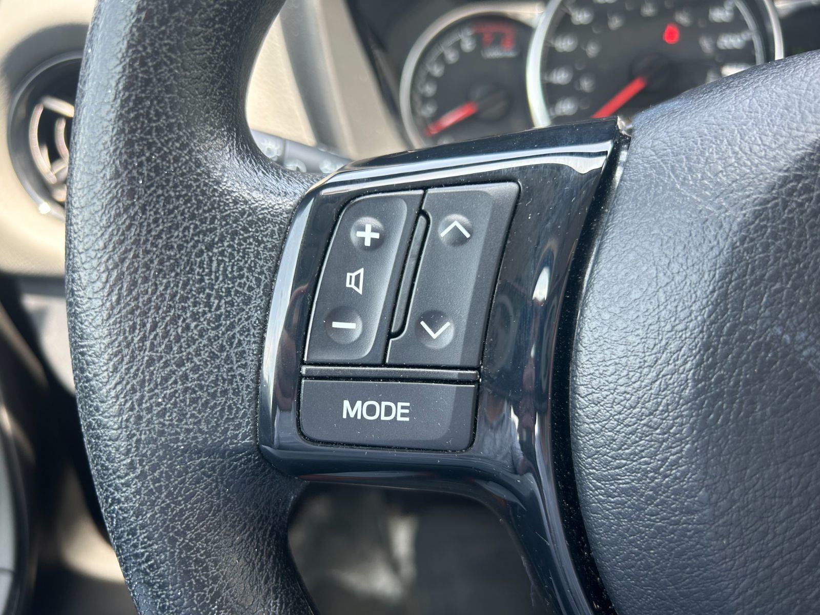 2019 Toyota Yaris Hatchback in Dorval, Quebec