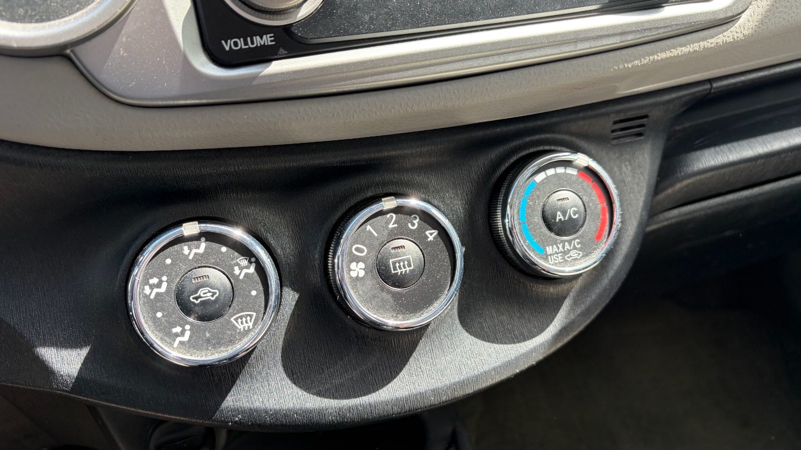2012 Toyota Yaris in Dorval, Quebec