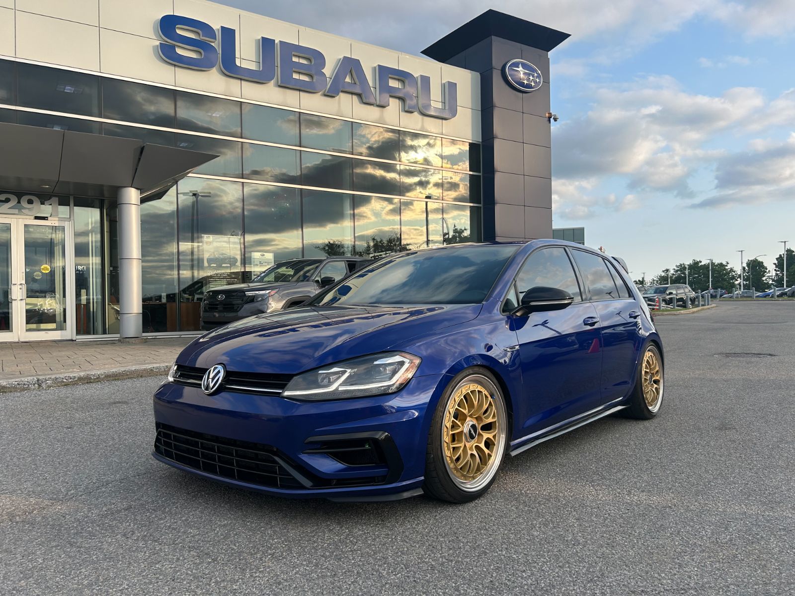 2018 Volkswagen Golf R in Dorval, Quebec