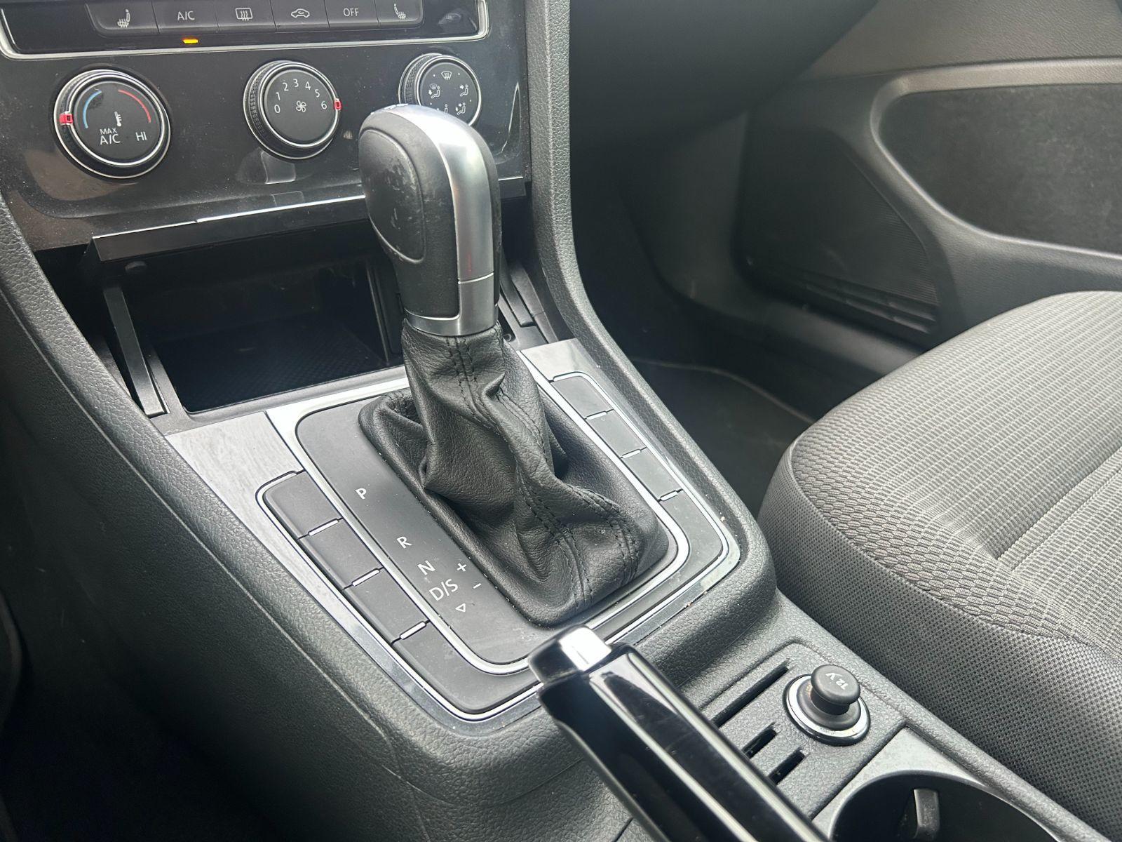 Volkswagen GOLF SPORTWAGEN  2019 à Dorval, Québec