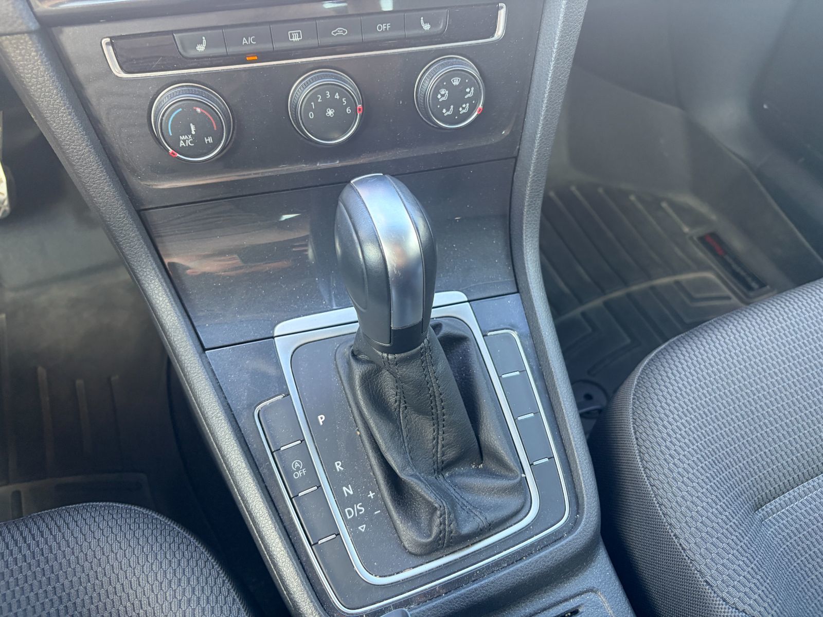 2021 Volkswagen Golf