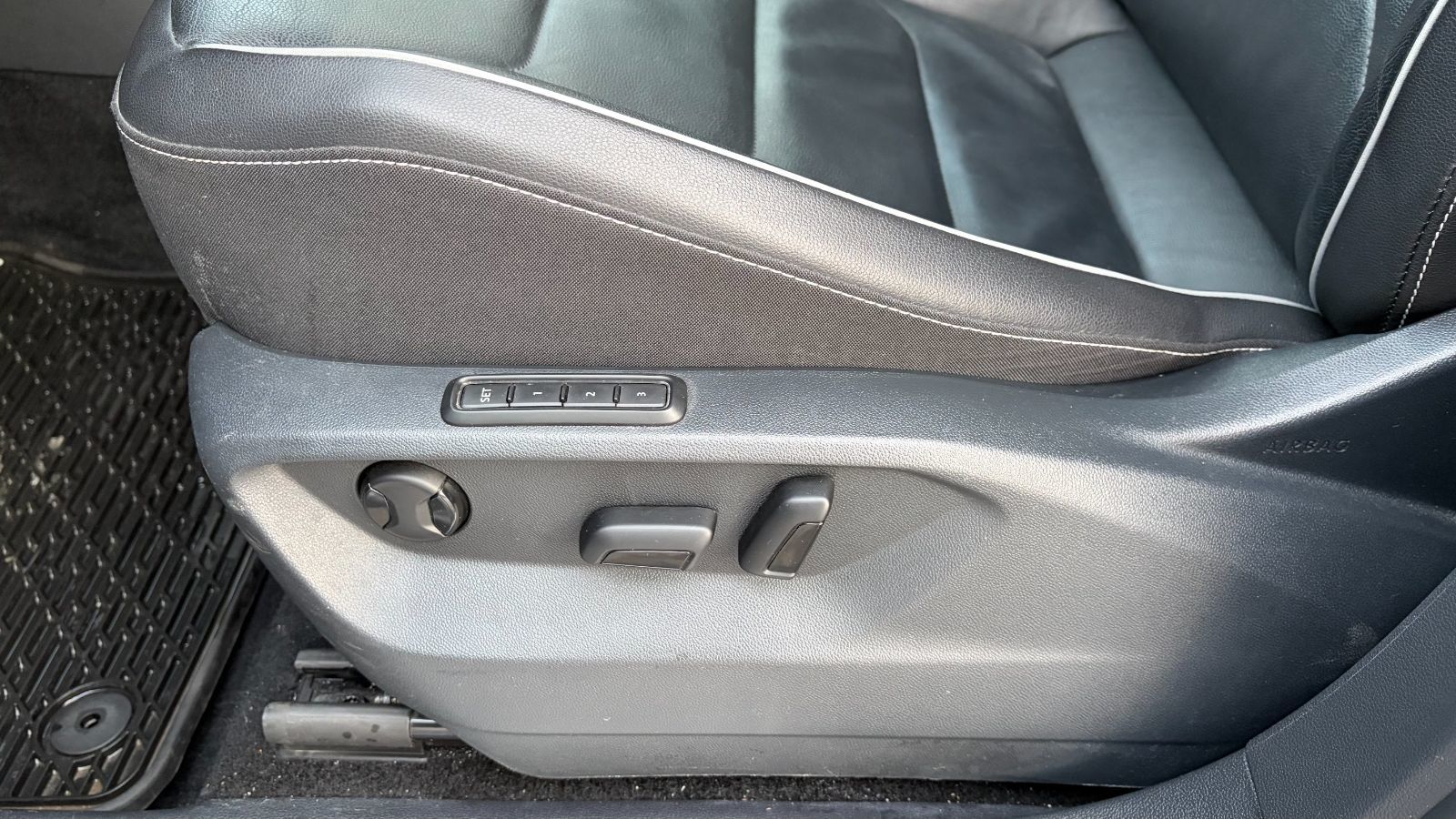 Volkswagen Tiguan  2021