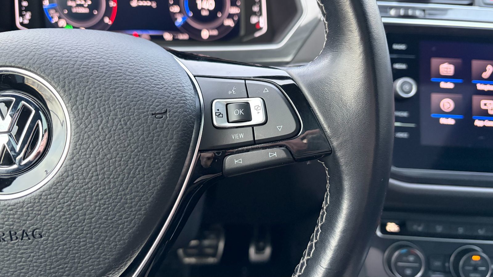 Volkswagen Tiguan  2021