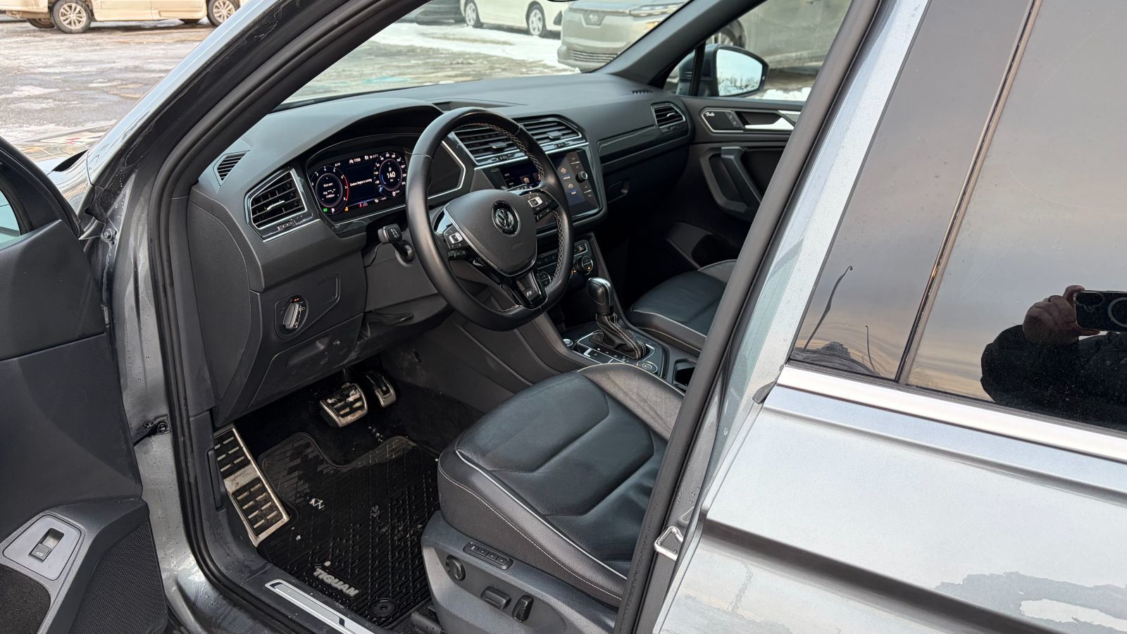 Volkswagen Tiguan  2021