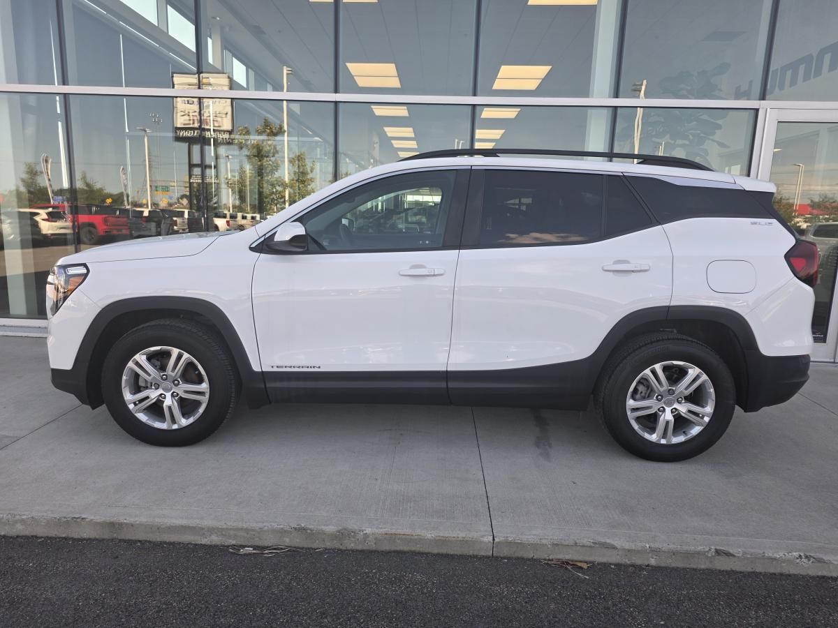 Photo GMC Terrain AWD SLE 2022 #3