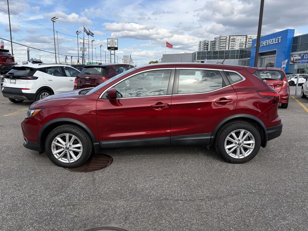Photo Nissan Qashqai S 2019 #4