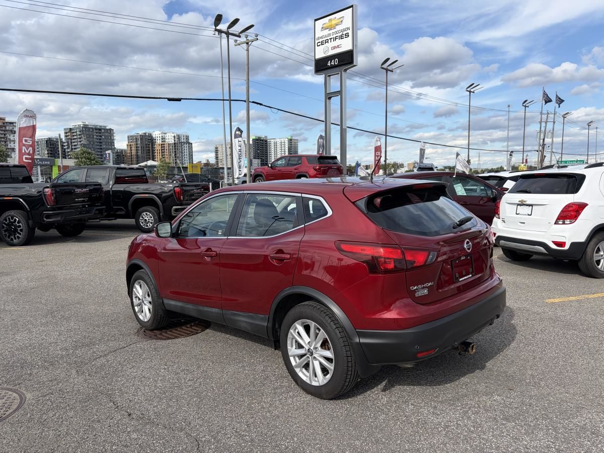 Photo Nissan Qashqai S 2019 #2