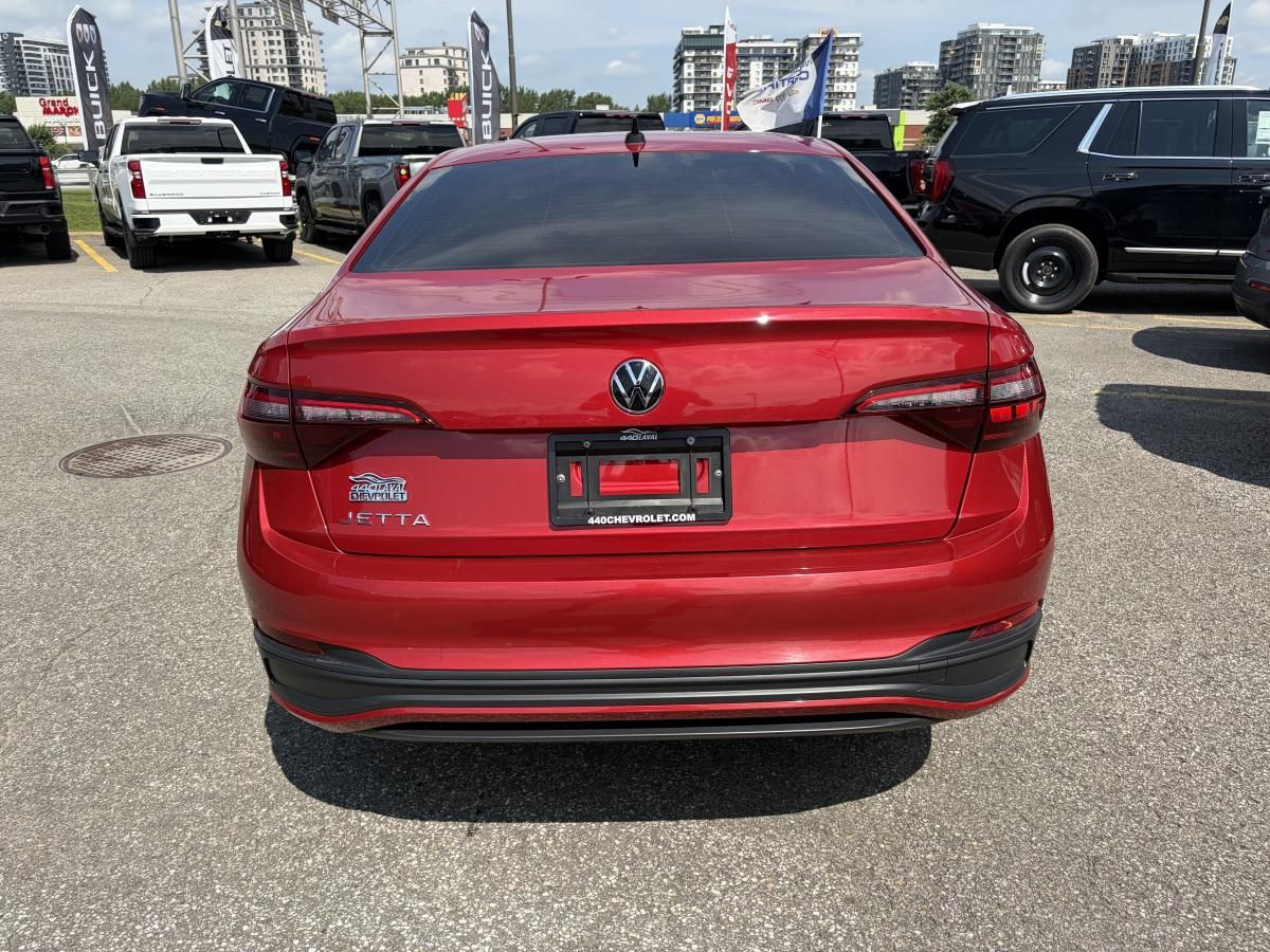 Photo 2023 Volkswagen Jetta Comfortline #5