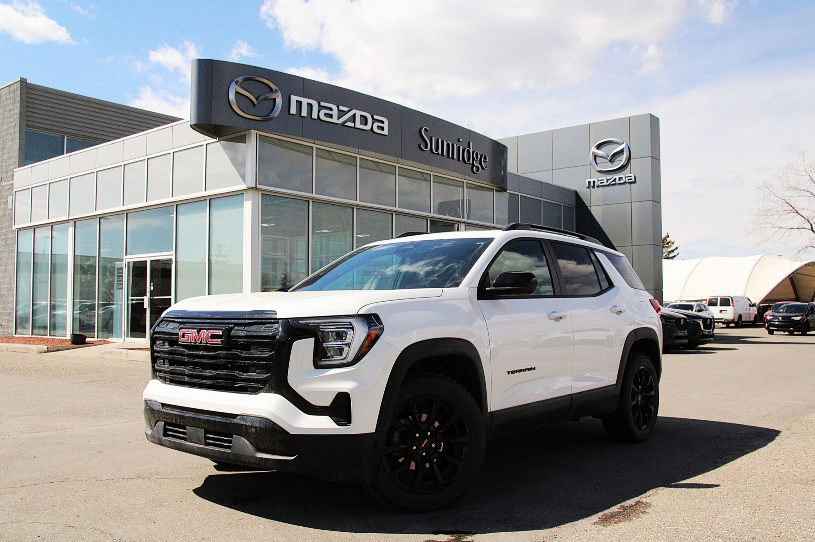 2025 GMC Terrain AWD 4dr Elevation W / APPLE CARPLAY / ANDROID AUTO