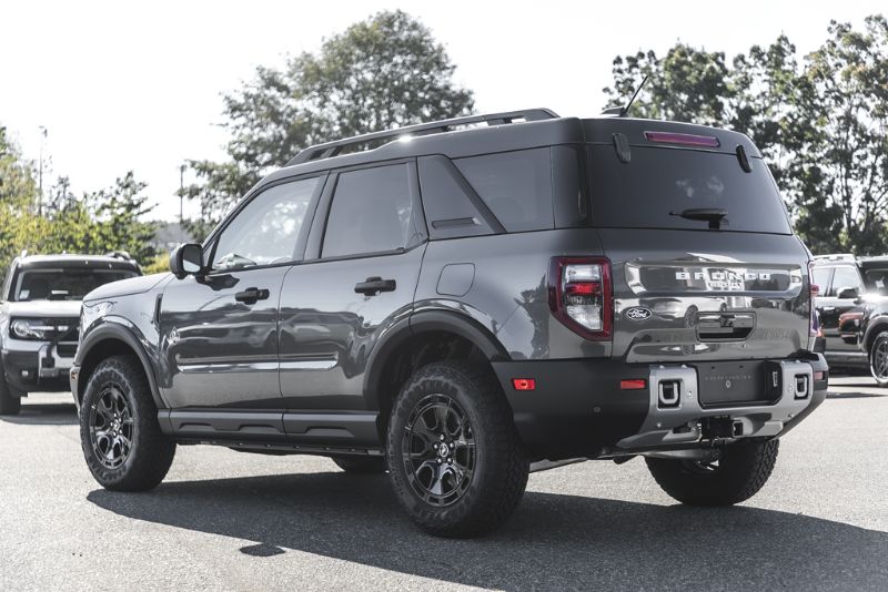Photo 2026 Ford Bronco Sport Outer Banks #8
