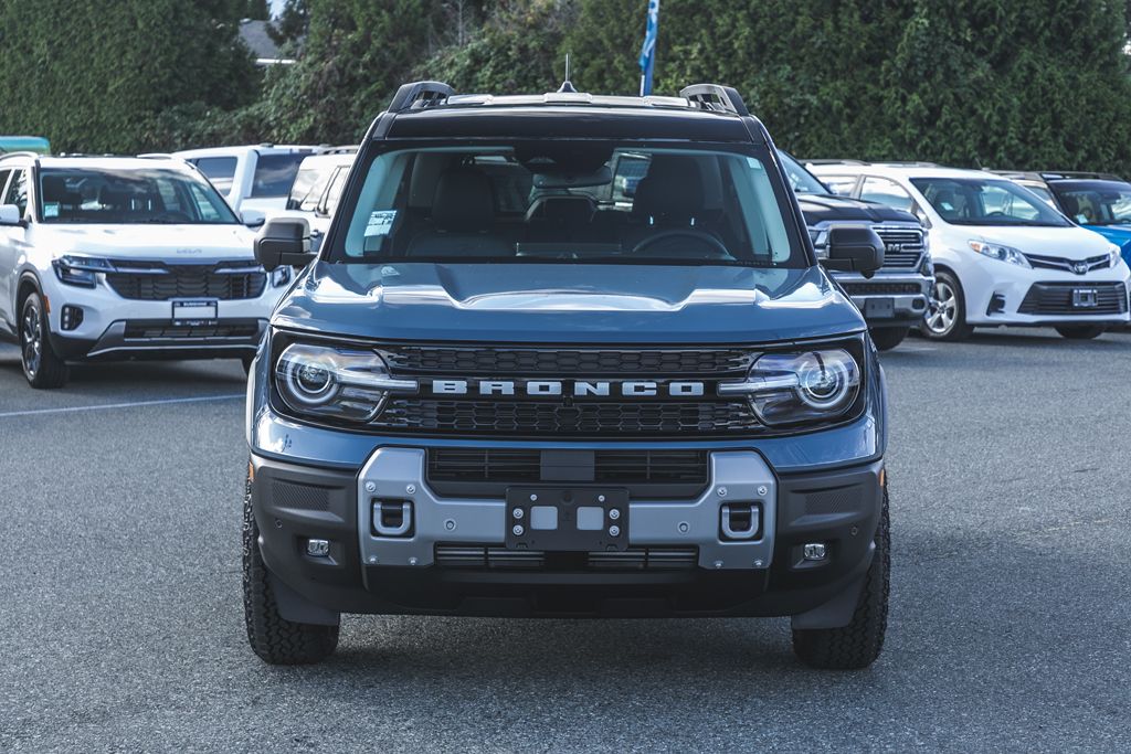 Photo 2026 Ford Bronco Sport Outer Banks #2