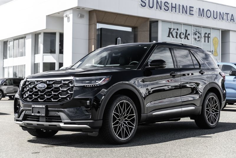 Photo 2026 Ford Explorer Platinum #3