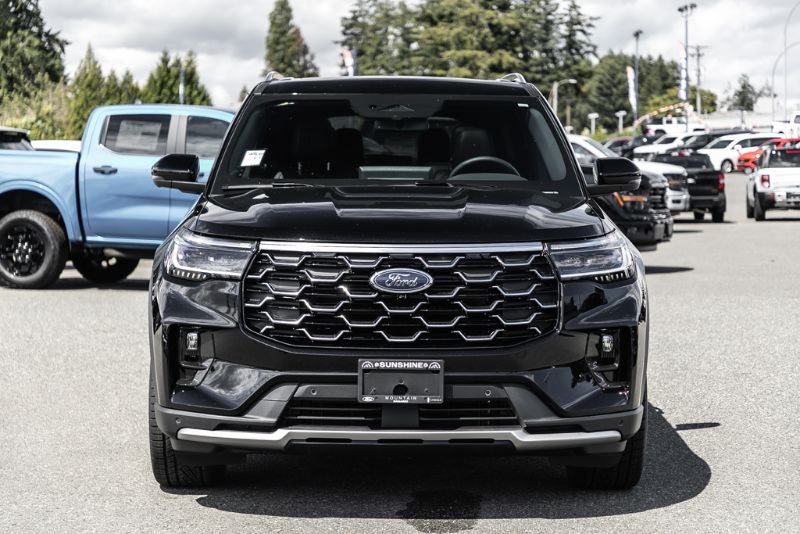 Photo 2026 Ford Explorer Platinum #2