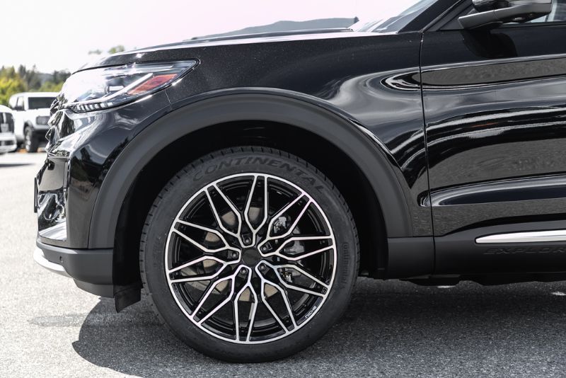Photo 2026 Ford Explorer Platinum #4