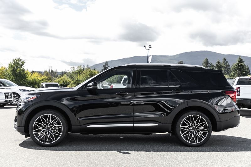 Photo 2026 Ford Explorer Platinum #8