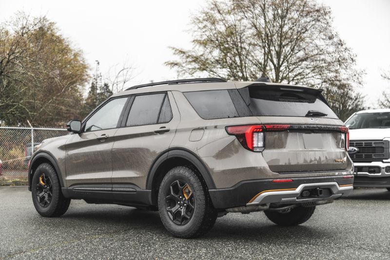 Photo 2026 Ford Explorer Tremor #7