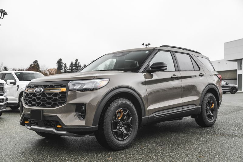 Photo 2026 Ford Explorer Tremor #3
