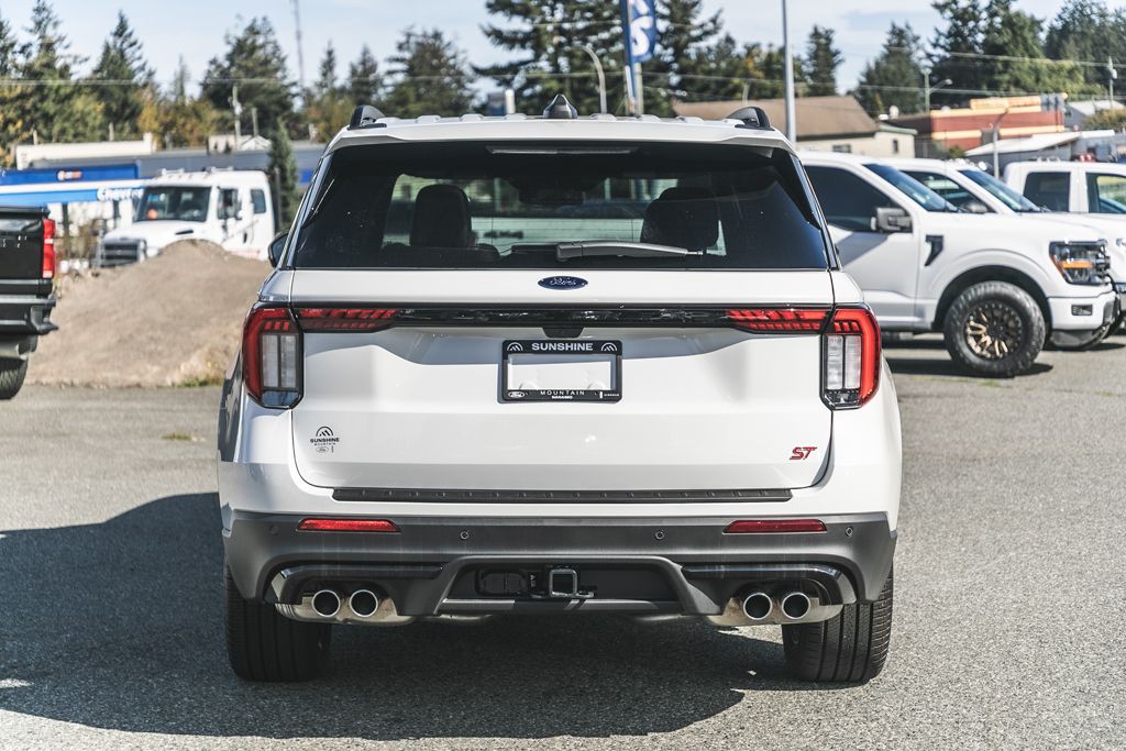 Photo 2026 Ford Explorer ST #8