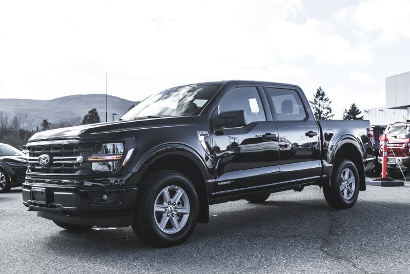 Photo 2026 Ford F-150 XLT #3