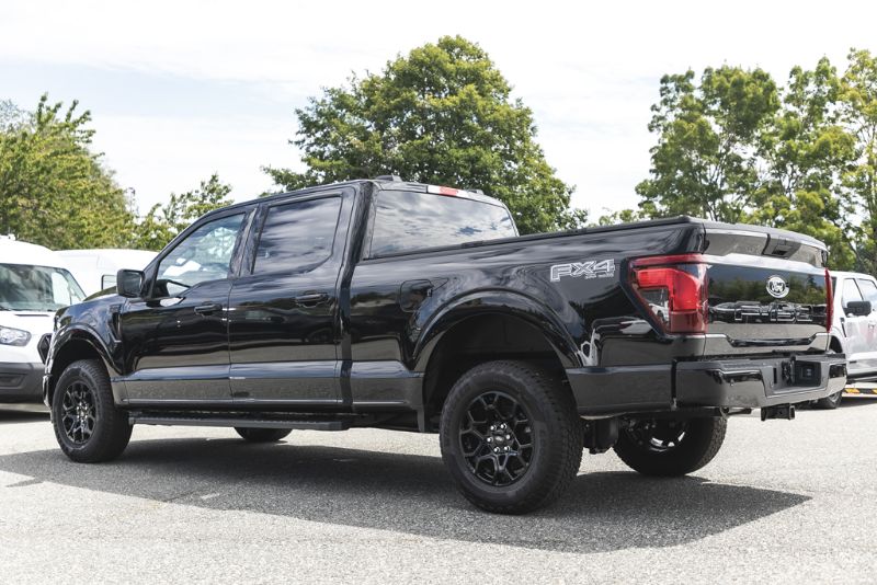 Photo 2026 Ford F-150 XLT #8