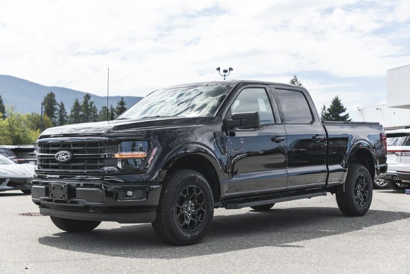 Photo 2026 Ford F-150 XLT #3